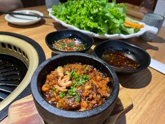 特色牛肉酱-炼火烤肉店