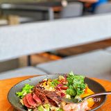 曾叫兽探店｜隐藏在悠方二楼的大型Bistro