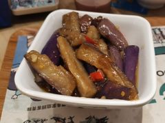 -老乡鸡(上海白玉兰广场店)