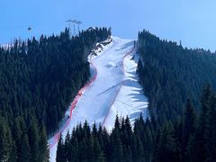 -丝绸之路山地度假区滑雪场