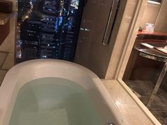 -上海雅居乐万豪侯爵酒店