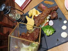 -秘密旅行Bonjour(黑金冠 江南西店)