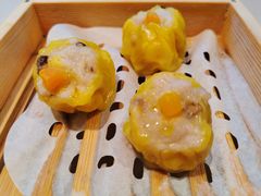 咸蛋黄鲜虾烧卖-蔡澜点心·粤菜(万菱汇店)
