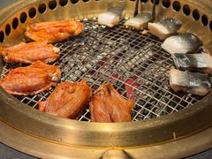 -铭牛烧肉·和牛海鲜自助(高新月牙湖店)