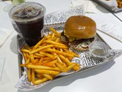 -TRIPS BURGER(大钟寺店)