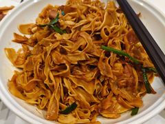 -老船夫婚宴婚庆会馆(延吉路店)