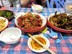 -老街烧烤大排档·地道湖北菜·龙虾馆(汉口火车站店)
