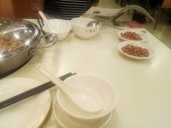 -一席地·本地鸡窝·杭帮鸡火锅(萧山银隆百货店)
