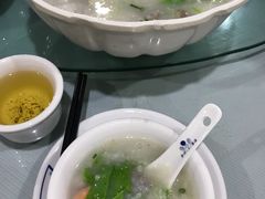 -东江湖游水三文鱼美食城