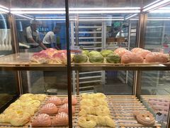 -奈雪的茶(亨特国际广场店)