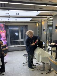 -藤野造型烫发染发