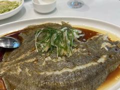 -万龙洲海鲜(大兴绿地缤纷城店)