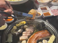 -金一味烤肉餐厅(新首尔旗舰店)