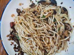 黔派香菇肉丁粉-黔派·虾子羊肉粉·小吃(佳宁娜广场店)