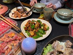 -菌自由丨野生菌火锅特色庭院餐厅(丽江古城店)