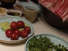 -洪氏嗨捞·猪肚鸡火锅(阳光天地店)