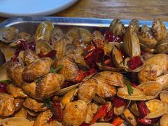 -喝丢一只鞋海鲜烧烤·海肠捞饭(文体街店)