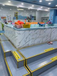 -熊小米专业儿童游泳馆