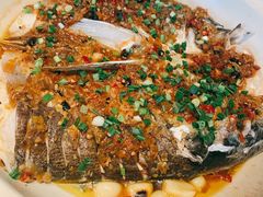 剁椒鱼头-二十八里太湖船菜(吉祥路店)