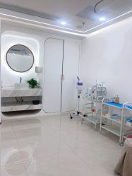 点击看大图 -至简医疗美容·医生集团