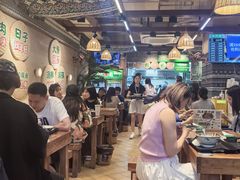 -云阿蛮云南生烫牛肉米线(奉贤路店)