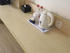 -7天酒店(上海江宁路地铁站玉佛寺店)