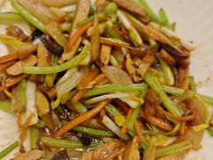 -食为先庐畔渔歌(合作化路店)
