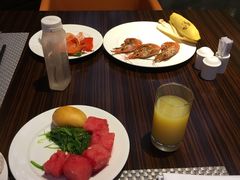 -BLU 全日制餐厅(上海安曼纳卓悦酒店)