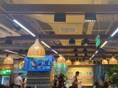 -云阿蛮云南生烫牛肉米线(奉贤路店)