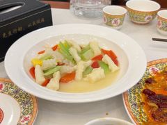 -鸿宾楼(展览馆路店)
