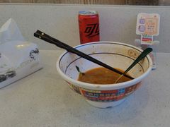 -弘束束柳州深巷螺蛳粉(珠江路店)