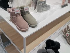 -hotwind热风(中贸广场店)