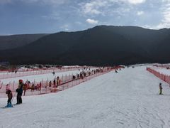 -鳌山滑雪度假区