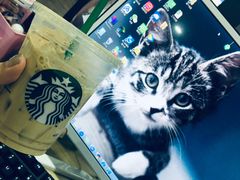 -星巴克(汕尾信利城市广场店)