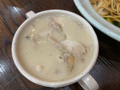 鸡茸蘑菇汤-蘑菇餐厅(马台街店)