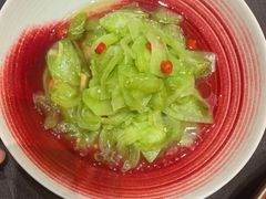-艳阳天民俗村(公园路店)