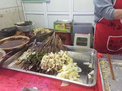 -老鼓楼麻辣烫夹馍