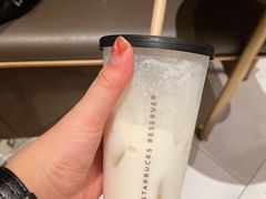 -星巴克臻选(成都太古里店)