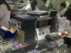 -华彬眼镜专业渐进配镜(潘家园店)