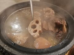 砂锅牛肉藕汤-霄汉牛三鲜湖北砂锅菜(万松园2店)