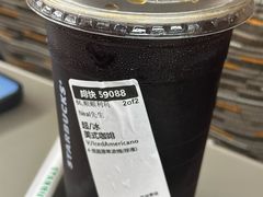 -星巴克(上海虹桥站2A检票口)