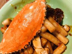 梭子蟹炒年糕-弄堂里·寻味杭州(湖滨银泰in77C区店)