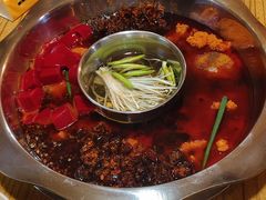 -毛毛老火锅(八年观音桥店)