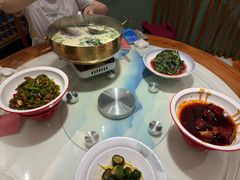 -松沪名灶·豆浆鱼头·新上海菜(飞航吾悦广场店)