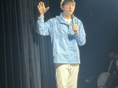 -喜剧部落脱口秀(三里屯工体店)