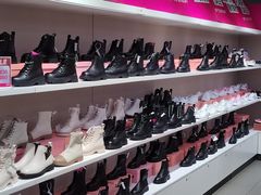 -唯品会(北京国瑞城店)