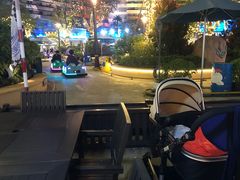 -喷泉广场餐厅·宵夜·海鲜烧烤大排档(长隆企鹅酒店)