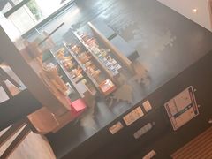 -星巴克(金华东阳银泰城店)