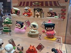 -泡泡玛特POPMART (北京超极合生汇店)