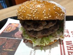 -The Habit Burger Grill 哈比特汉堡(爱琴海店)
